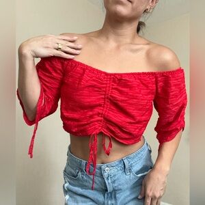 NWT Lulus Red Off-the-Shoulder Ruched Crop